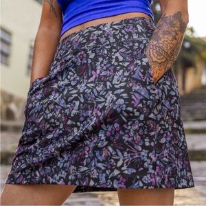 Dream Swing Skort - Wildflower size Medium